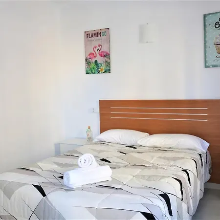 Apartment 2 Bedroom On The Beachfront Calp