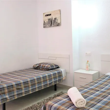 2 Bedroom On The Beachfront *